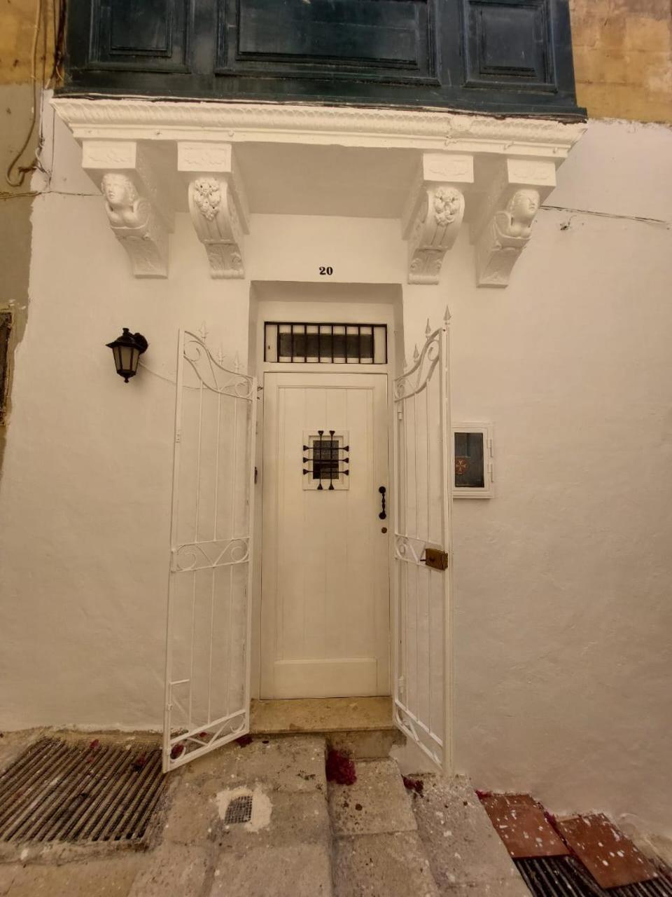 Вилла Townhouse Cospicua , Экстерьер фото